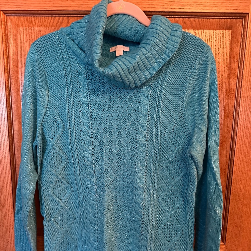 New York & Co. Blue Turtleneck Sweater.  Cable Knit Front.  Size Large.